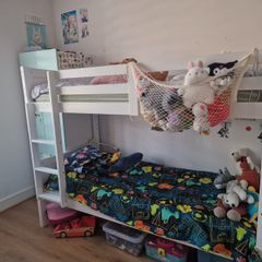 bunk bed