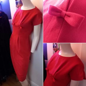 True Vintage Wiggle Dress 50s 60s