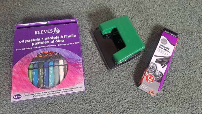 Art Supplies Bundle