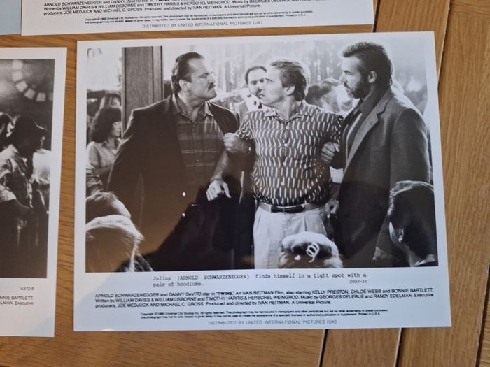 TWINS  Movie Press Kit