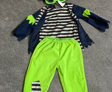 Boys halloween costume, 2-3 years