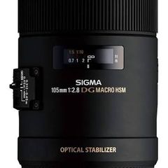 Nikon fit Sigma 105mm Macro Lens HSM