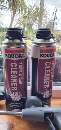 Soudal foam gun and free cleaner