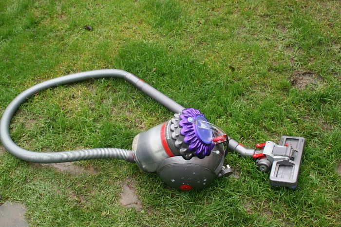 Dyson CY23 Big Ball Animal Multi-Floor Pro Canister Vacuum CY23