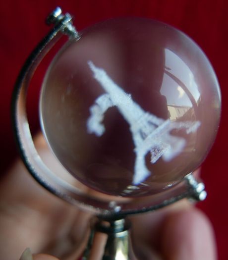 3d Laser Engraved Crystal Sphere with a Sandblasted