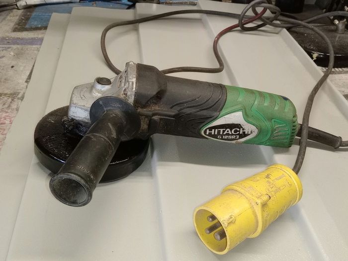 110v  Hitachi   grinder