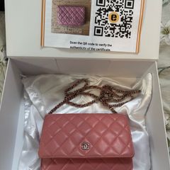 Chanel wallet on chain