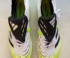 Like new, worn once, absolutely mint, size 10 Adidas 2024 Predator Elite Hybrid Touch + Fold-Over Tongue. RRP 280. Top tier boot in Cloud White / Core Black / Lucid Lemon colourway.