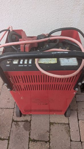 Booster pack 450amp (not working) for spare parts