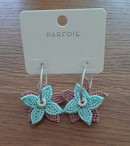 Brandnew hoop earrings with beaded flowers from Parfois