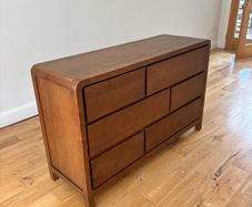 willis & gambier chest of drawers
