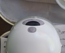 Breast pump