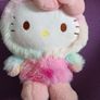 hello kitty rainbow plush soft toy teddy with 2 hello kitty figures Image 2