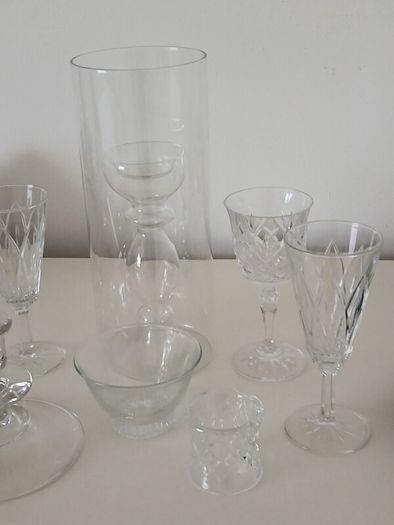 Job Lot Of 11 Glass Items