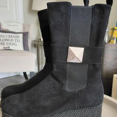 Black Swede Boots