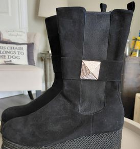 Black Swede Boots