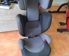Free child car seat