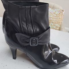 SEE by Chloe black leather hi-shine ankle boots Sz 40 (fit 7-7.5UK) - Rrp 495 (New)