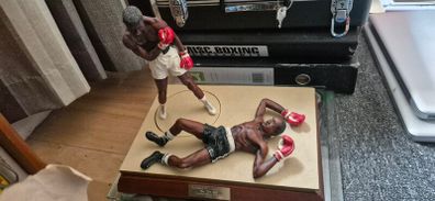 Muhammad Ali vs Sonny Liston Statue Art Of Sport Endurance