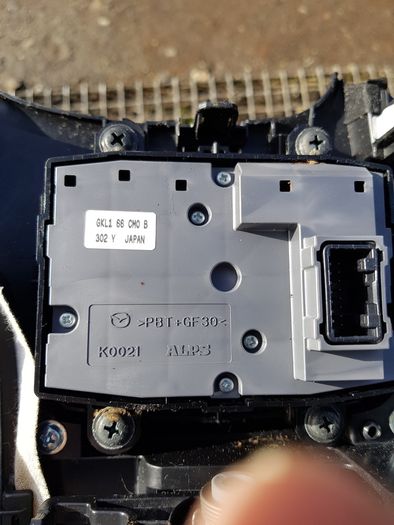 Mazda 6 skyactive sat nav controller GKL166CMOB