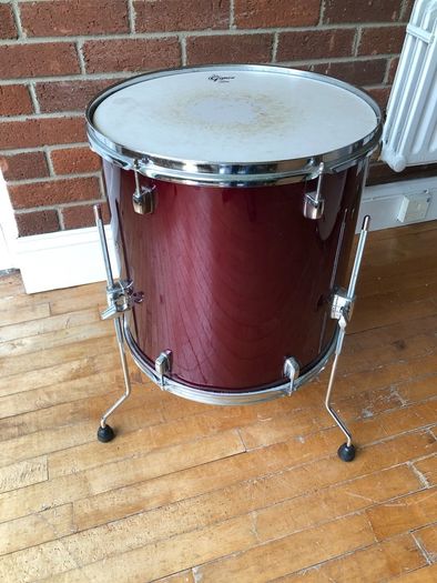 Pearl Forum Series Drum Kit w/ Hardware + Cymbals