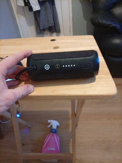 JBL flip 3