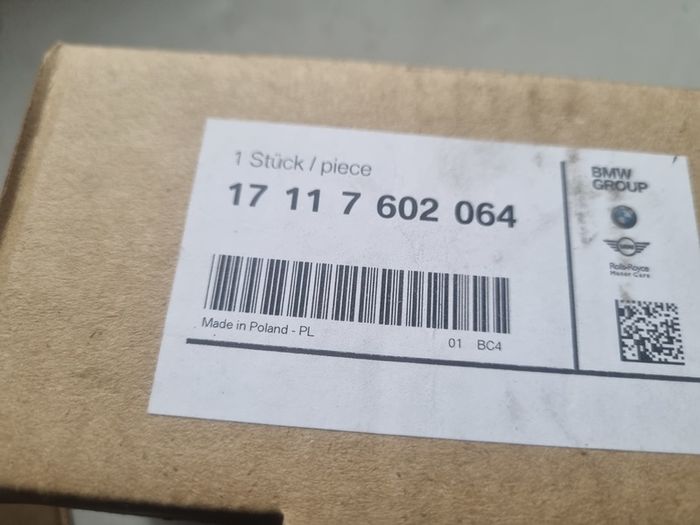 New Genuine Bmw F01 F06 F10 Radiator Upper Module Support Bushing 17117602064