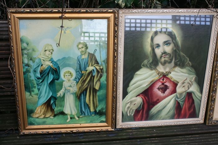 Vintage Holy Picture (35 each)