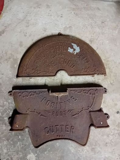 No . 24Philip pierce turnips cutter No. 24
