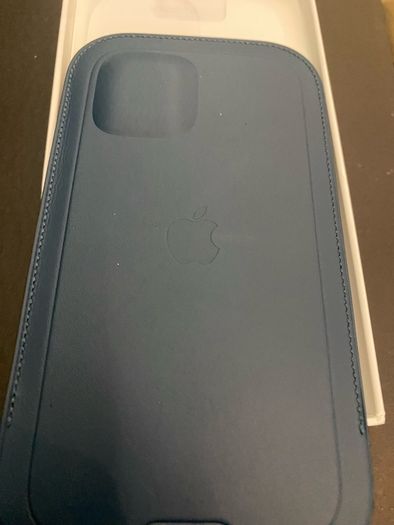 Apple IPhone 11 12 13 14 Pro Leather sleeve cover case  with MagSafe original