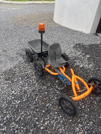 Burg go cart