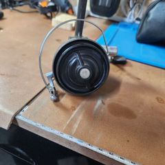 vintage fishing reel