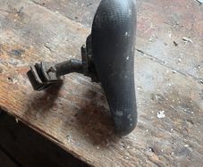 crossbar saddle for child