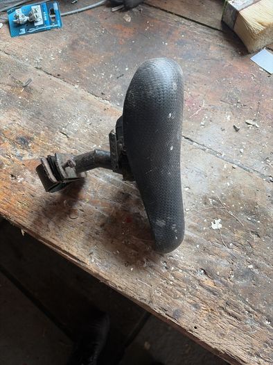 crossbar saddle for child