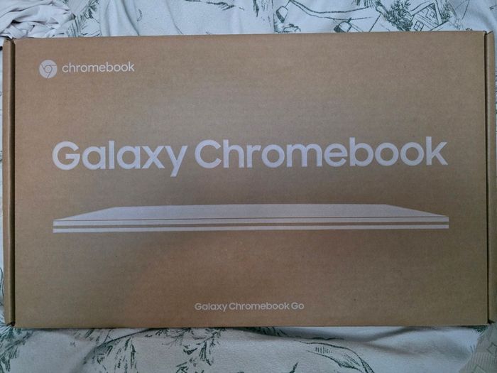Samsung Galaxy Chromebook Go 14 Laptop