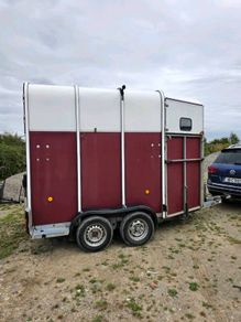 Horse Trailer