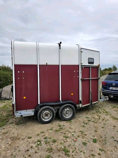 Horse Trailer