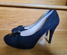 black high heels