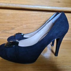 black high heels