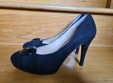 black high heels