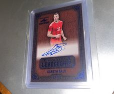 Gareth Bale Autograph Soccer Card