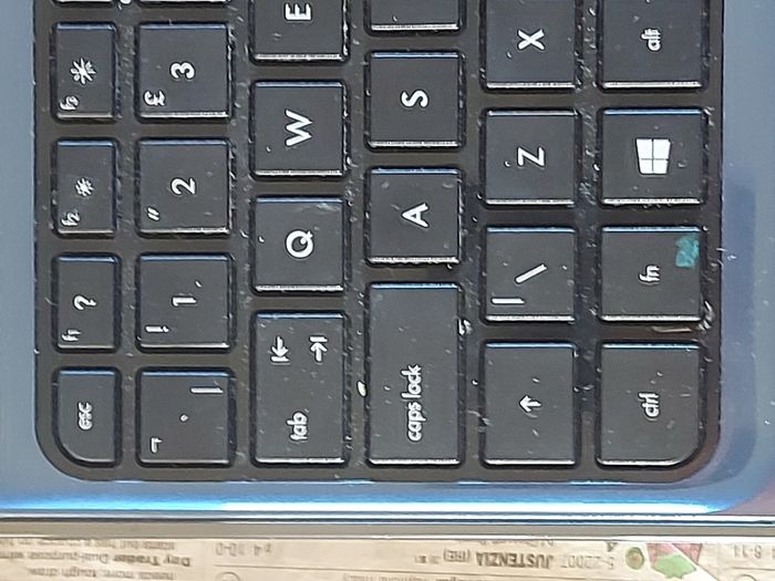 HP Pavilion G6, Intel Core i3-3110M, 2.4GHz, 6GB Ram, Windows 8, Opera, Chrome and VLC