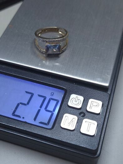 Vintage 9ct Gold Blue Topaz Style Ring 375 Hallmarked Size 54