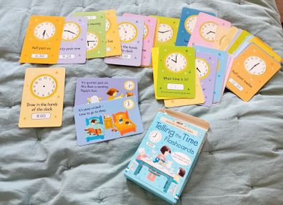Usborne Telling the Time Flashcards