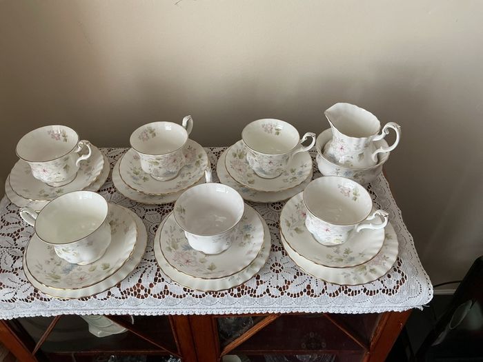 Vintage Royal Albert tea set in the Meadow flower pattern
