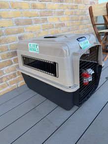 PetMate Ultra Fashion Vari Kennel IATA Airline Pet Carrier Medium 28 Inch