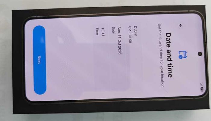 Samsung Galaxy S24 (Unlocked)