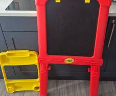 Crayola Easel and blackboard