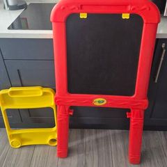 Crayola Easel and blackboard