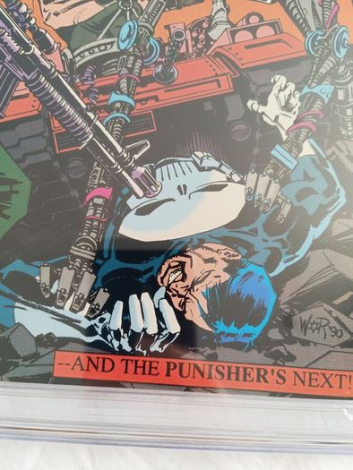 The Punisher  Marvel  Issue 33 CBCS / CGC 9.8 Certified Graded Comic Framed  DC